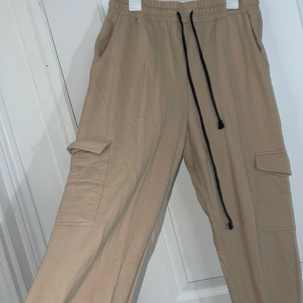 Tan cargo sweatpants